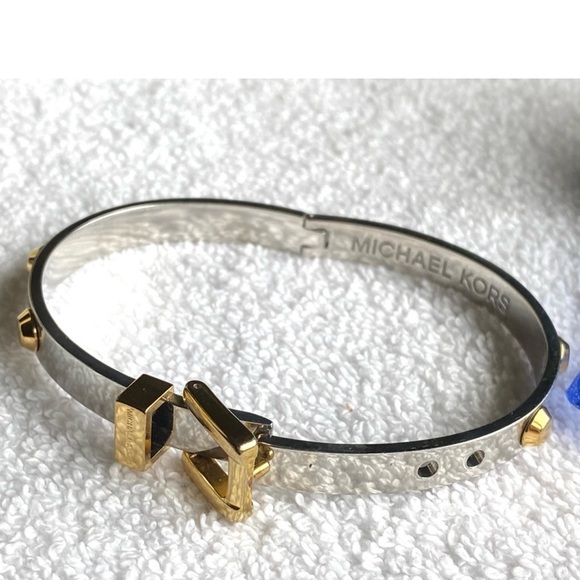 Micheal Kors Silver tone studded bangle bracelet with Buckle style closure - Picture 1 of 7